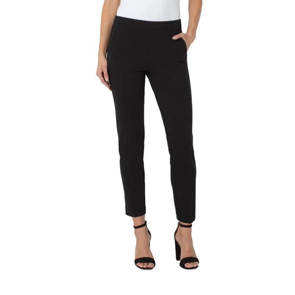 Elegant Black Ankle Pants